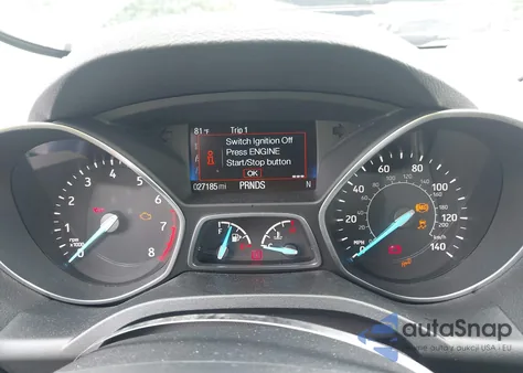 2017 Ford Escape Titanium z USA, uszkodzony, nr VIN 1FMCU0J97HUD24223